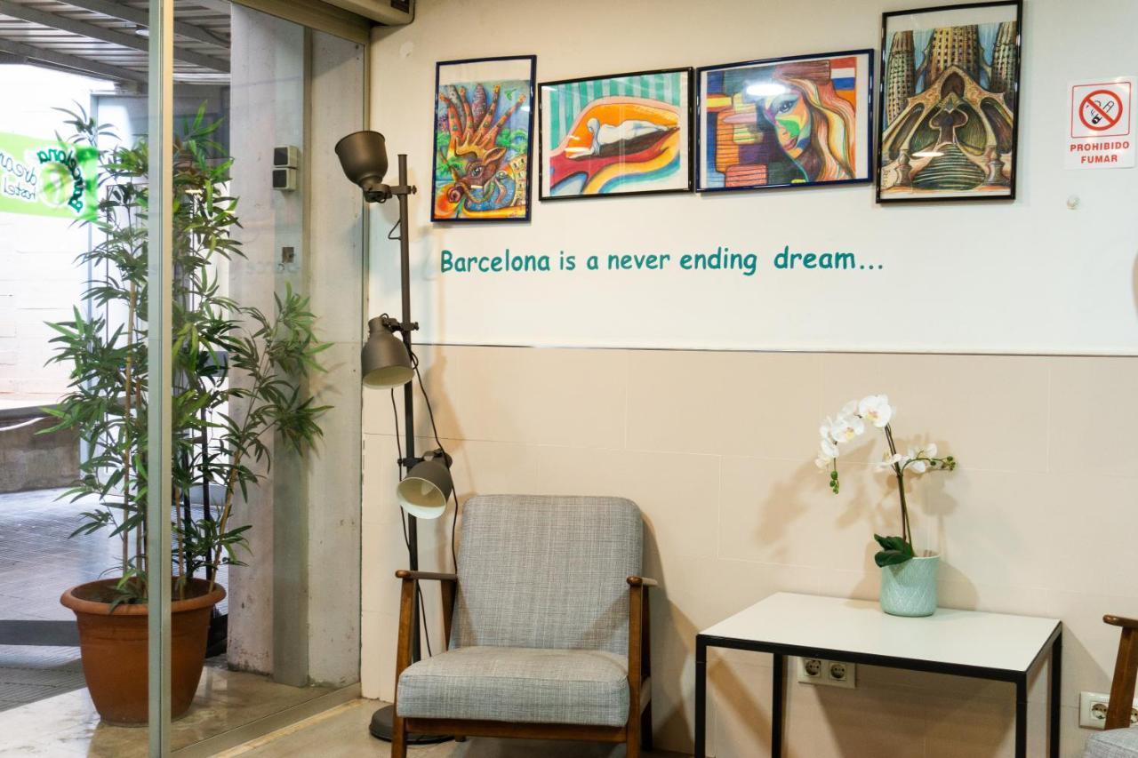 Be Dream Hostel Badalona Eksteriør bilde